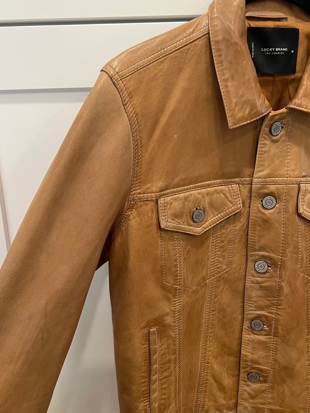 LUCKY BRAND LEATHER TRUCKER JACKET, SIZE M. - Picture 6 of 16